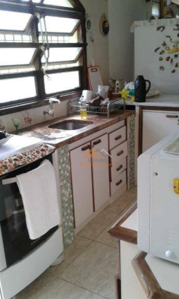 Imagem Casa com 3 Quartos à Venda, 150 m² em Getuba - Caraguatatuba