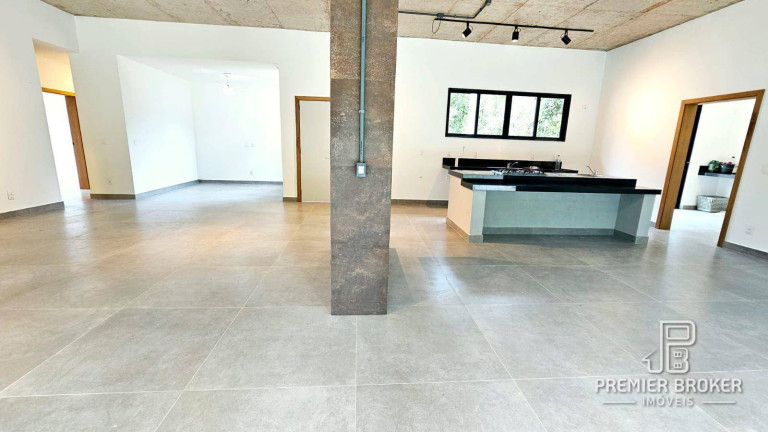 Imagem Casa com 3 Quartos à Venda, 289 m² em Quebra Frascos - Teresópolis Imagem Casa com 3 Quartos à Venda, 289 m² em Quebra Frascos - Teresópolis