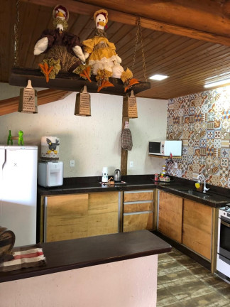 Imagem Imóvel com 6 Quartos à Venda, 250 m² em Praia Do Rosa - Imbituba Imagem Imóvel com 6 Quartos à Venda, 250 m² em Praia Do Rosa - Imbituba