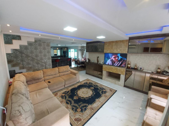 Imagem Casa com 3 Quartos à Venda,  em Pedra Branca - Palhoça