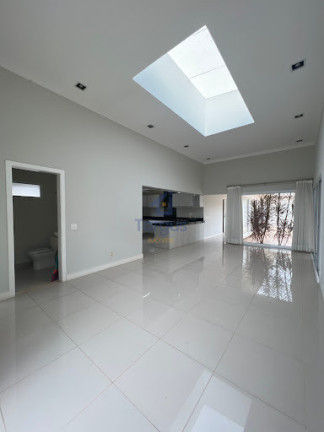 Imagem Casa com 3 Quartos à Venda, 250 m² em Jardim Santa Helena - Bragança Paulista