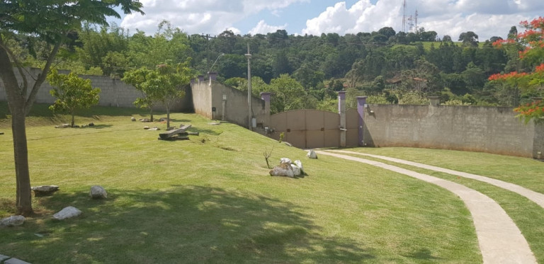 Imagem Chácara com 4 Quartos à Venda, 5 m² em Vila Santista - Atibaia Imagem Chácara com 4 Quartos à Venda, 5 m² em Vila Santista - Atibaia