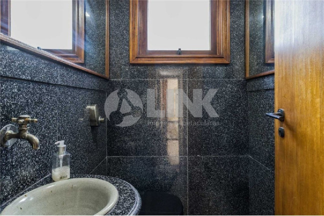 Imagem Apartamento com 3 Quartos à Venda, 258 m² em Mont Serrat - Porto Alegre