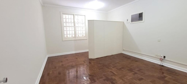 Imagem Sobrado com 8 Quartos à Venda, 337 m² em Jardim Guanabara - Campinas Imagem Sobrado com 8 Quartos à Venda, 337 m² em Jardim Guanabara - Campinas