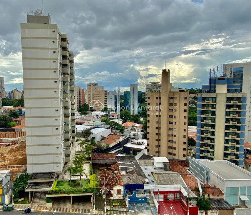 Apartamento com 3 Quartos à Venda, 140 m² em Centro - Campinas