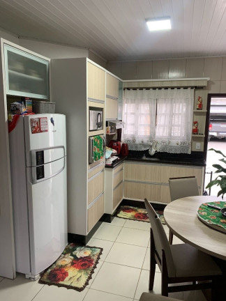 Imagem Casa com 3 Quartos à Venda, 135 m² em Operária - Araranguá Imagem Casa com 3 Quartos à Venda, 135 m² em Operária - Araranguá