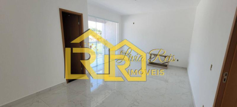 Imagem Casa com 3 Quartos à Venda, 165 m² em Costazul - Rio Das Ostras Imagem Casa com 3 Quartos à Venda, 165 m² em Costazul - Rio Das Ostras