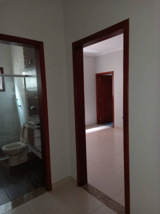 Imagem Casa com 2 Quartos à Venda, 187 m² em Vila Eros - Sorocaba Imagem Casa com 2 Quartos à Venda, 187 m² em Vila Eros - Sorocaba