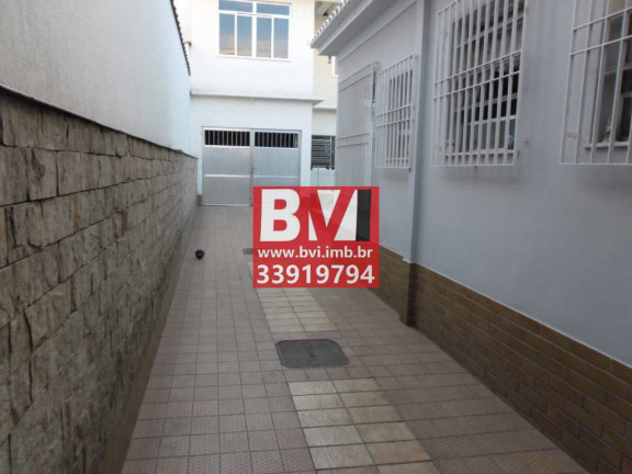Imagem Casa com 4 Quartos à Venda, 270 m² em Vila Da Penha - Rio De Janeiro