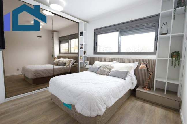 Imagem Apartamento com 3 Quartos à Venda, 83 m² em Passo Da Areia - Porto Alegre