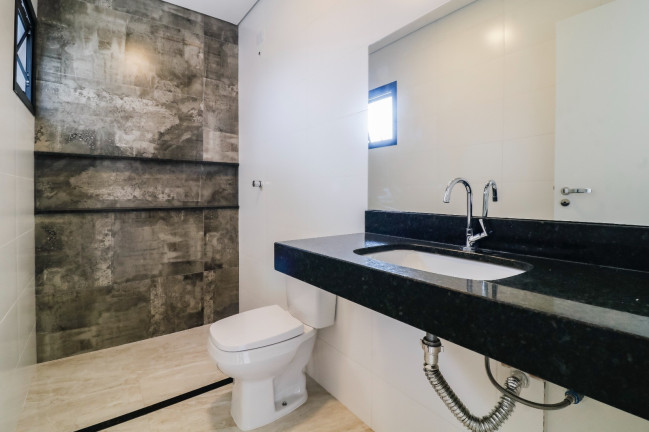 Imagem Casa com 3 Quartos à Venda, 200 m² em Villas Do Jaguari - Santana De Parnaíba Imagem Casa com 3 Quartos à Venda, 200 m² em Villas Do Jaguari - Santana De Parnaíba
