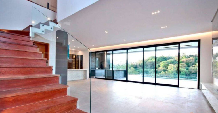 Imagem Casa com 4 Quartos à Venda, 379 m² em Alphaville - Santana De Parnaíba Imagem Casa com 4 Quartos à Venda, 379 m² em Alphaville - Santana De Parnaíba