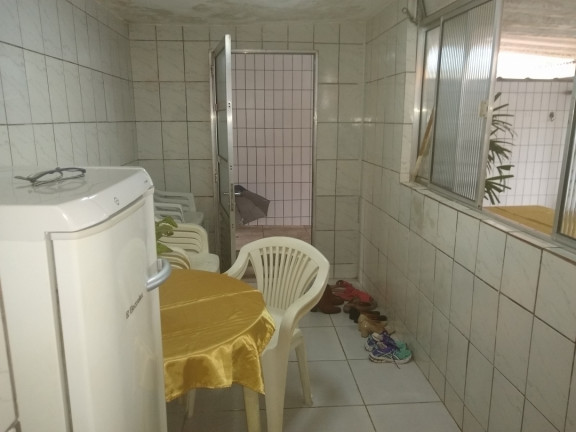Imagem Casa com 2 Quartos à Venda, 200 m² em Santa Maria - Santos Imagem Casa com 2 Quartos à Venda, 200 m² em Santa Maria - Santos