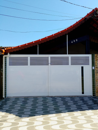 Casa com 2 Quartos à Venda, 100 m² em Maracanã - Praia Grande