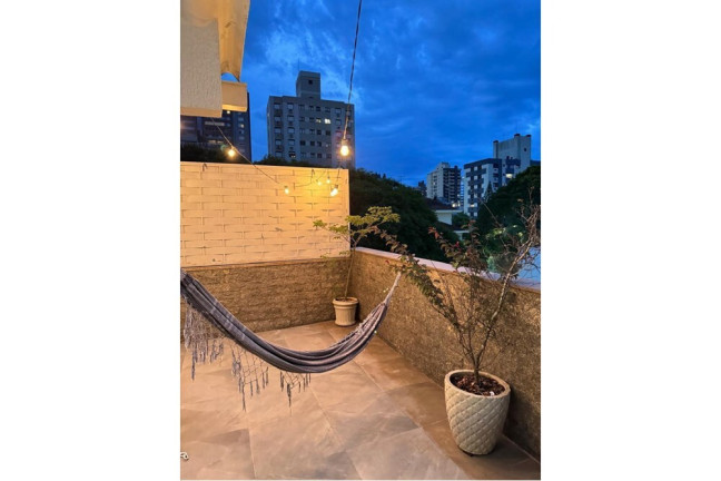 Imagem Imóvel com 2 Quartos à Venda, 128 m² em Higienópolis - Porto Alegre Imagem Imóvel com 2 Quartos à Venda, 128 m² em Higienópolis - Porto Alegre