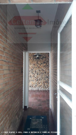 Imagem Casa com 5 Quartos à Venda, 300 m² em Centro - Taubaté Imagem Casa com 5 Quartos à Venda, 300 m² em Centro - Taubaté