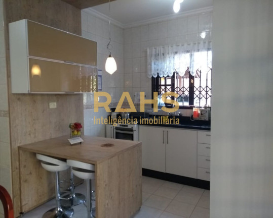 Imagem Casa com 4 Quartos à Venda, 261 m² em América - Joinville