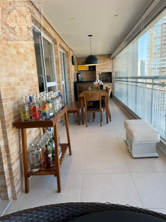 Imagem Apartamento com 3 Quartos à Venda, 130 m² em Gonzaga - Santos