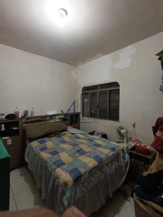 Imagem Casa com 3 Quartos à Venda, 250 m² em Industrial Santo Antônio - Aparecida De Goiânia Imagem Casa com 3 Quartos à Venda, 250 m² em Industrial Santo Antônio - Aparecida De Goiânia