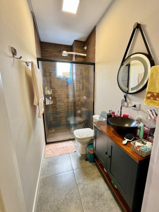 Imagem Sobrado com 2 Quartos à Venda, 167 m² em Rio Pequeno - Camboriú