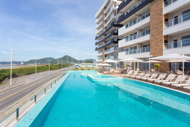 Apartamento com 3 Quartos à Venda, 127 m² em São Pedro - Navegantes