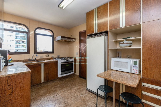 Imagem Apartamento com 3 Quartos à Venda, 210 m² em Moema - São Paulo