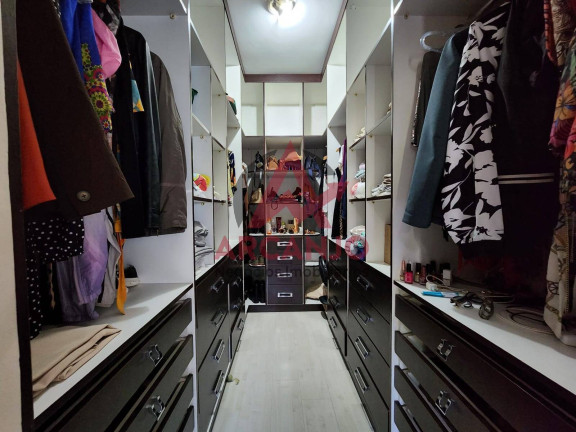 Imagem Casa com 3 Quartos à Venda, 1.200 m² em Caraguatá - Mairiporã Imagem Casa com 3 Quartos à Venda, 1.200 m² em Caraguatá - Mairiporã