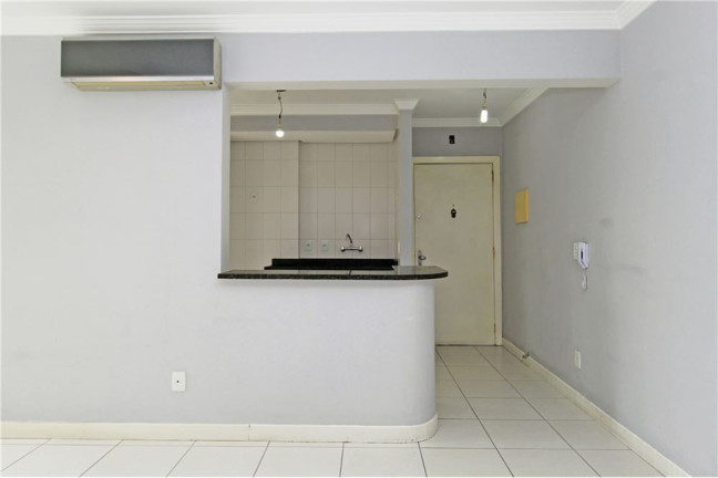 Imagem Imóvel com 2 Quartos à Venda, em Santana - Porto Alegre Imagem Imóvel com 2 Quartos à Venda, em Santana - Porto Alegre