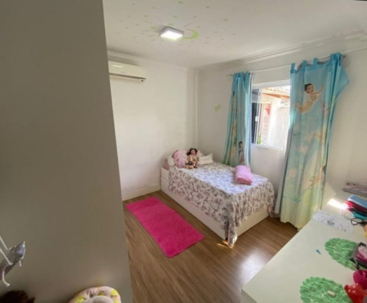 Imagem Casa com 2 Quartos à Venda, 300 m² em Santa Regina - Camboriú Imagem Casa com 2 Quartos à Venda, 300 m² em Santa Regina - Camboriú