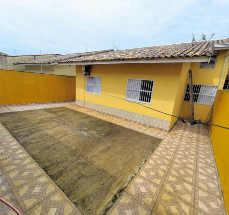 Imagem Casa com 3 Quartos à Venda, 95 m² em Estância São José - Peruíbe