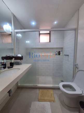 Imagem Apartamento com 4 Quartos à Venda, 180 m² em Barra Da Tijuca - Rio De Janeiro