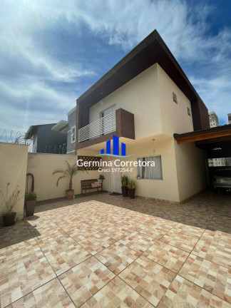 Casa com 4 Quartos à Venda, 250 m² em Polvilho - Cajamar