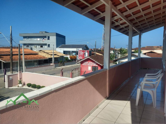 Imagem Casa com 3 Quartos à Venda, 120 m² em Centro - Balneário Barra Do Sul