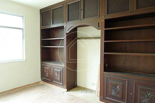 Imagem Apartamento com 3 Quartos à Venda, 129 m² em Cosme Velho - Rio De Janeiro Imagem Apartamento com 3 Quartos à Venda, 129 m² em Cosme Velho - Rio De Janeiro