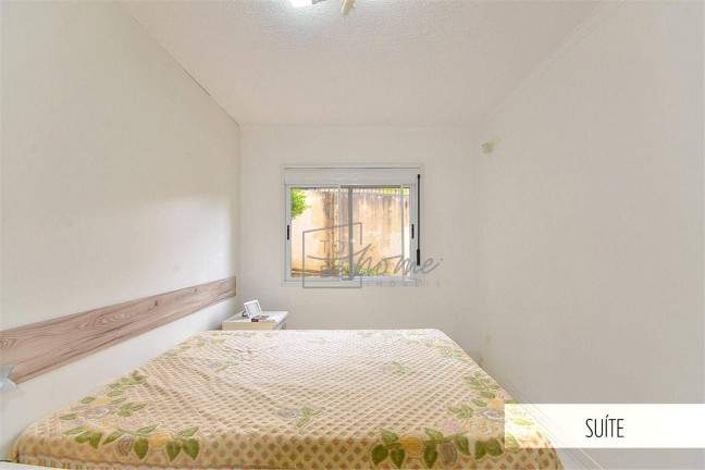 Imagem Casa com 3 Quartos à Venda, 307 m² em São Lourenço - Curitiba