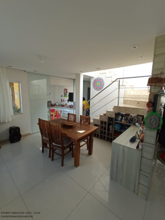 Imagem Casa com 5 Quartos à Venda, 160 m² em Pitangueiras - Lauro De Freitas