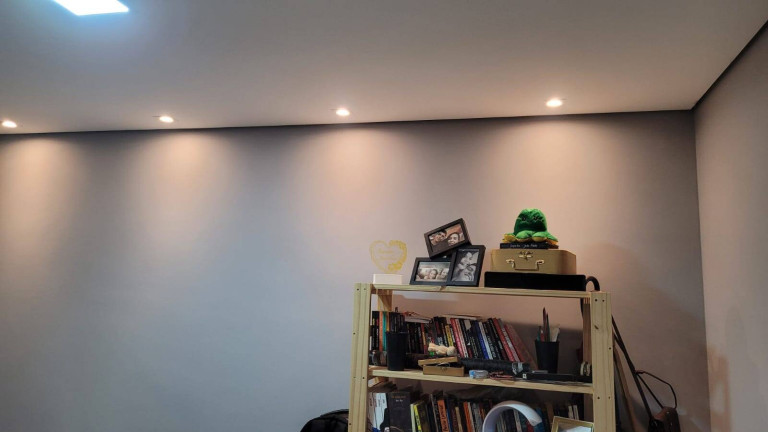 Imagem Apartamento com 2 Quartos à Venda,  em Jardim Das Colinas - Hortolândia