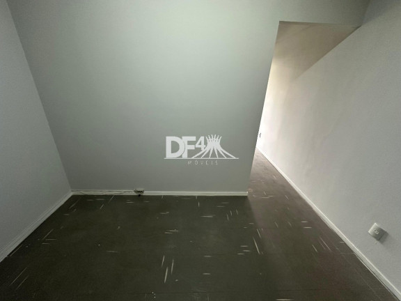 Imagem Sala Comercial para Alugar, 33 m² em Asa Sul - Brasília Imagem Sala Comercial para Alugar, 33 m² em Asa Sul - Brasília