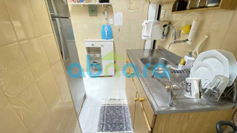 Imagem Apartamento com 2 Quartos à Venda, 72 m² em Copacabana - Rio De Janeiro Imagem Apartamento com 2 Quartos à Venda, 72 m² em Copacabana - Rio De Janeiro