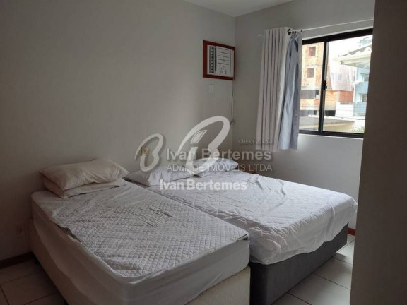 Imagem Apartamento com 3 Quartos para Temporada, em Bombas - Bombinhas Imagem Apartamento com 3 Quartos para Temporada, em Bombas - Bombinhas