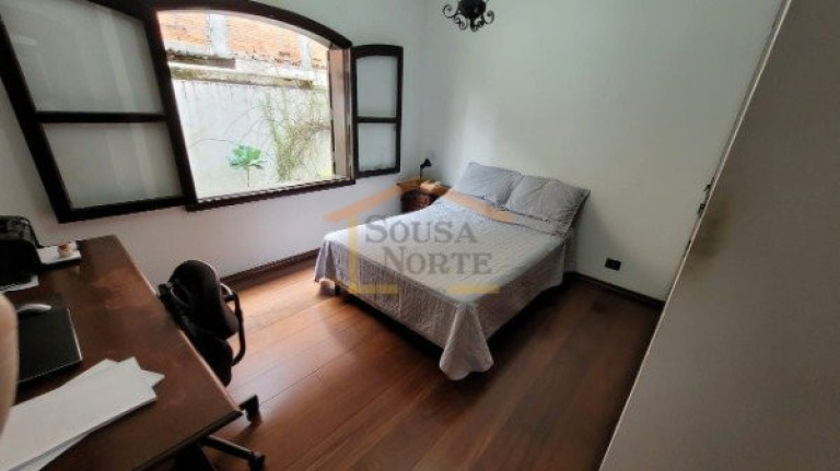 Imagem Casa com 3 Quartos à Venda, 495 m² em Vila Rosália - Guarulhos Imagem Casa com 3 Quartos à Venda, 495 m² em Vila Rosália - Guarulhos