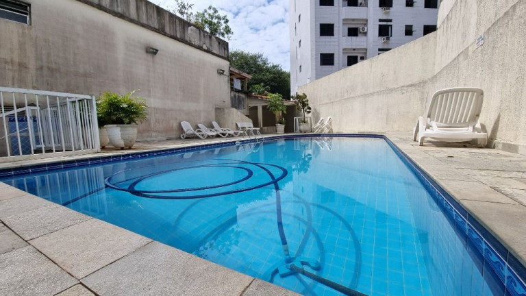 Imagem Apartamento com 2 Quartos à Venda, 75 m² em Astúrias - Guarujá
