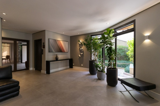 Imagem Apartamento com 3 Quartos à Venda, 122 m² em Moema - São Paulo