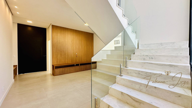 Imagem Casa com 3 Quartos à Venda, 300 m² em Roncáglia - Valinhos