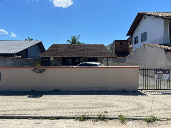 Imagem Casa com 2 Quartos à Venda, 70 m² em Salinas - Balneário Barra Do Sul Imagem Casa com 2 Quartos à Venda, 70 m² em Salinas - Balneário Barra Do Sul