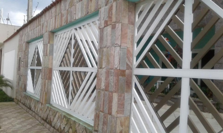 Sobrado com 3 Quartos à Venda, 300 m² em Cibratel I - Itanhaém