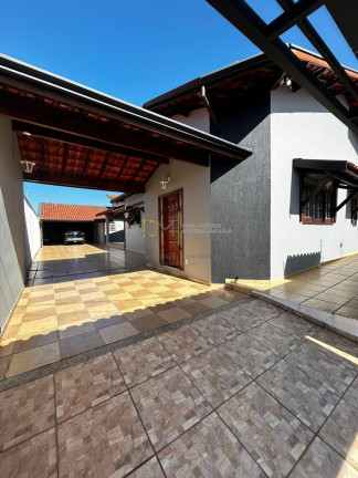 Imagem Casa com 2 Quartos à Venda, 362 m² em Jardim Paraíso - Botucatu Imagem Casa com 2 Quartos à Venda, 362 m² em Jardim Paraíso - Botucatu