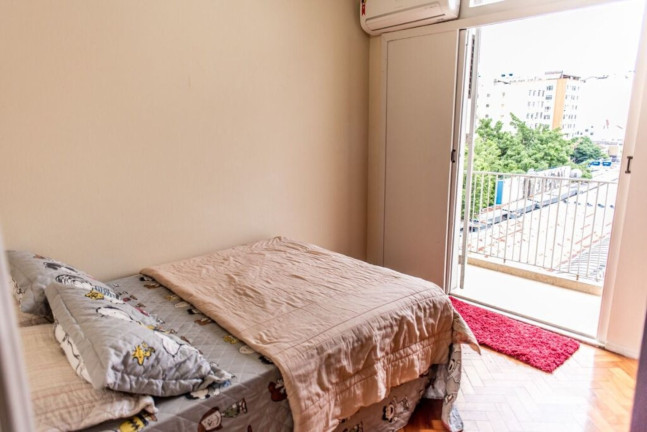 Imagem Imóvel com 3 Quartos à Venda, 120 m² em Tijuca - Rio De Janeiro Imagem Imóvel com 3 Quartos à Venda, 120 m² em Tijuca - Rio De Janeiro