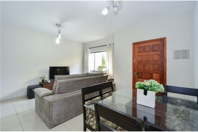 Casa com 3 Quartos à Venda,  em Penha - São Paulo