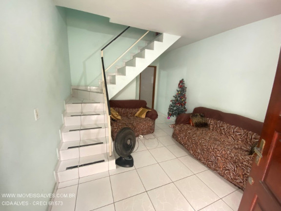 Imagem Casa com 2 Quartos à Venda, 74 m² em Saracuruna - Duque De Caxias